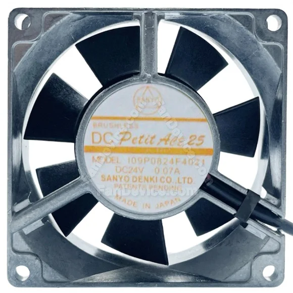 Sanyo 109P0824F4021 24V 0.07A DC Brushless 3 Wires Axial Cooling Fan